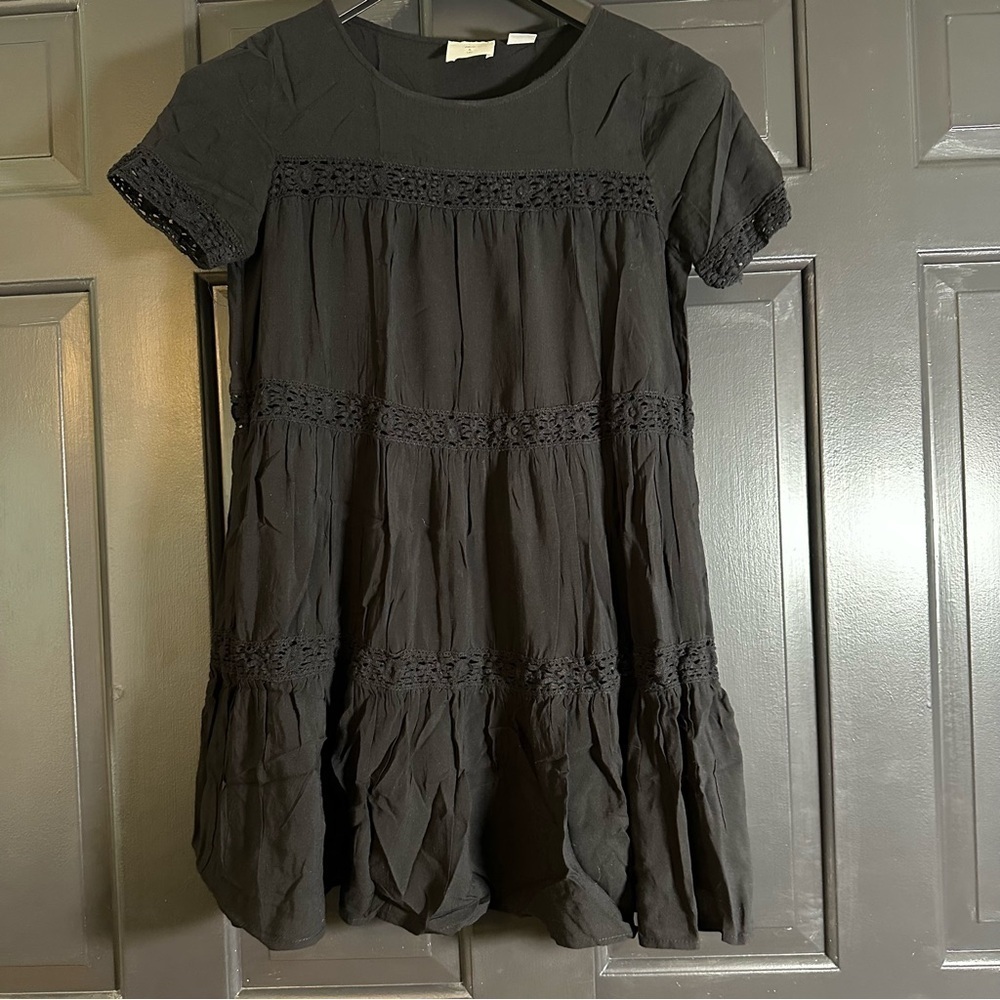 Alice & UO babydoll dress from urban outfitters( B3
